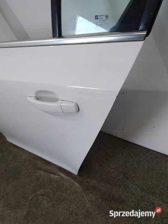 DRZWI LEWE TYŁ BIAŁE SEDAN Chevrolet Cruze I Drzwi