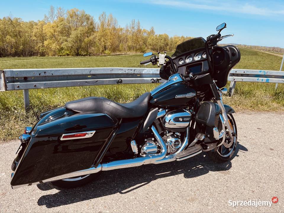 HarleyDavidson FLHX 107 Street Glide Harley-Davidson śląskie Rogów