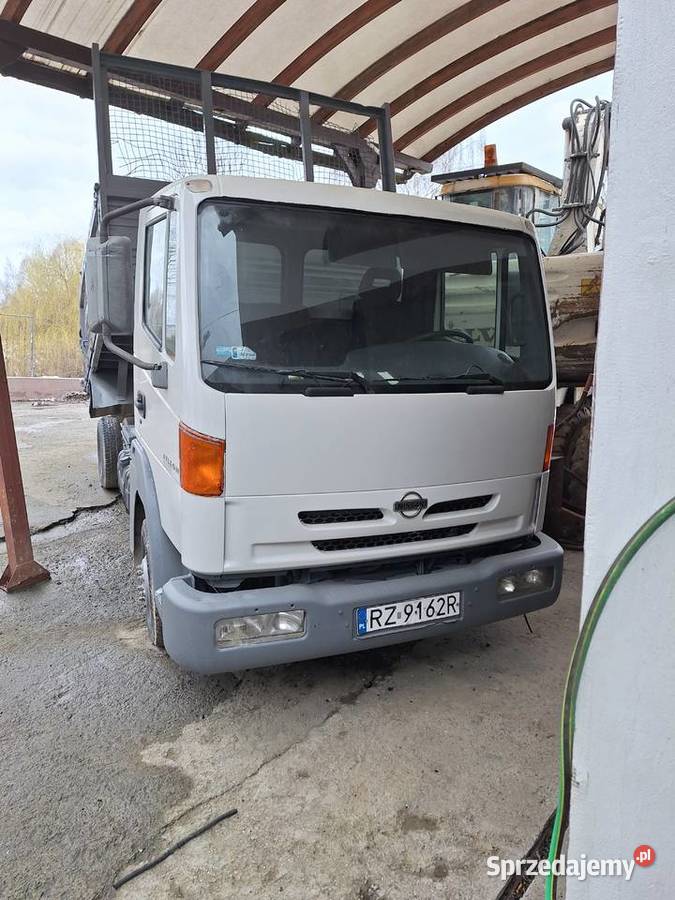 Nissana Atleon 3500kg Rzeszów