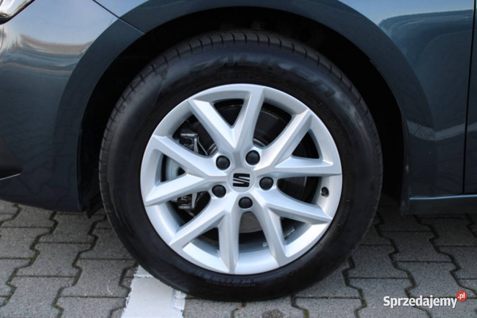 SEAT Leon 2023r Salon FV23 FullLED CarPLAY 1968cm3