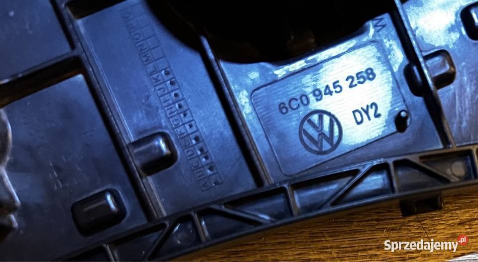 VW POLO V 6C 1518r WKŁAD LAMPY TYŁ TYLNI PRAWY Sosnowiec