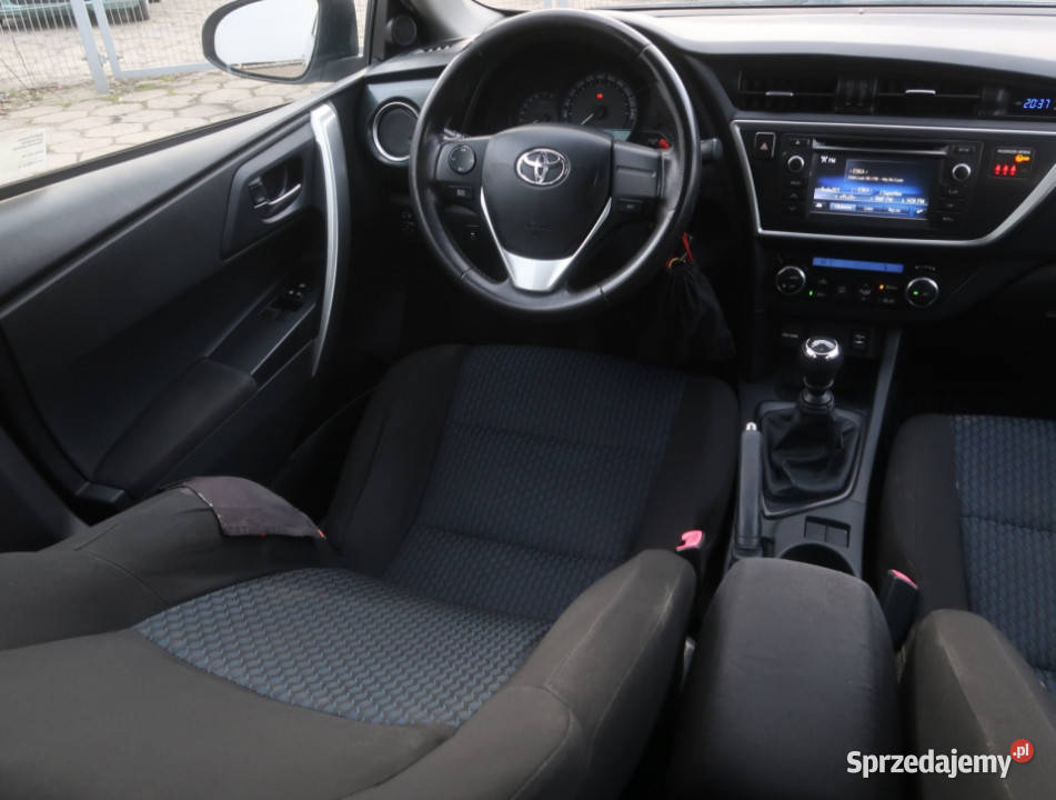 Toyota Auris 16 Valvematic gniazdo USB łódzkie Łódź