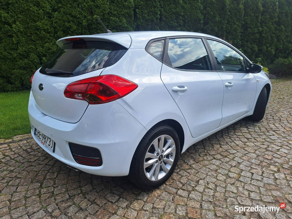 Kia Ceed 14 CVVT Edition 7 II 2012 manualna Siewierz