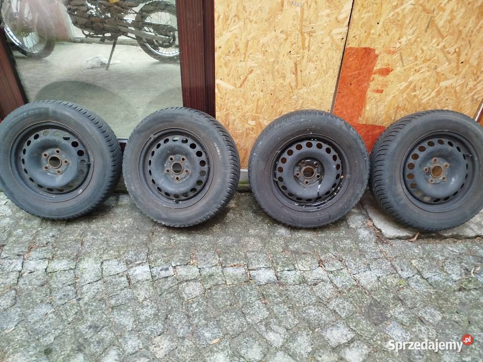 Sprzedam opony zimowe na felgach stalowych Świdnica
