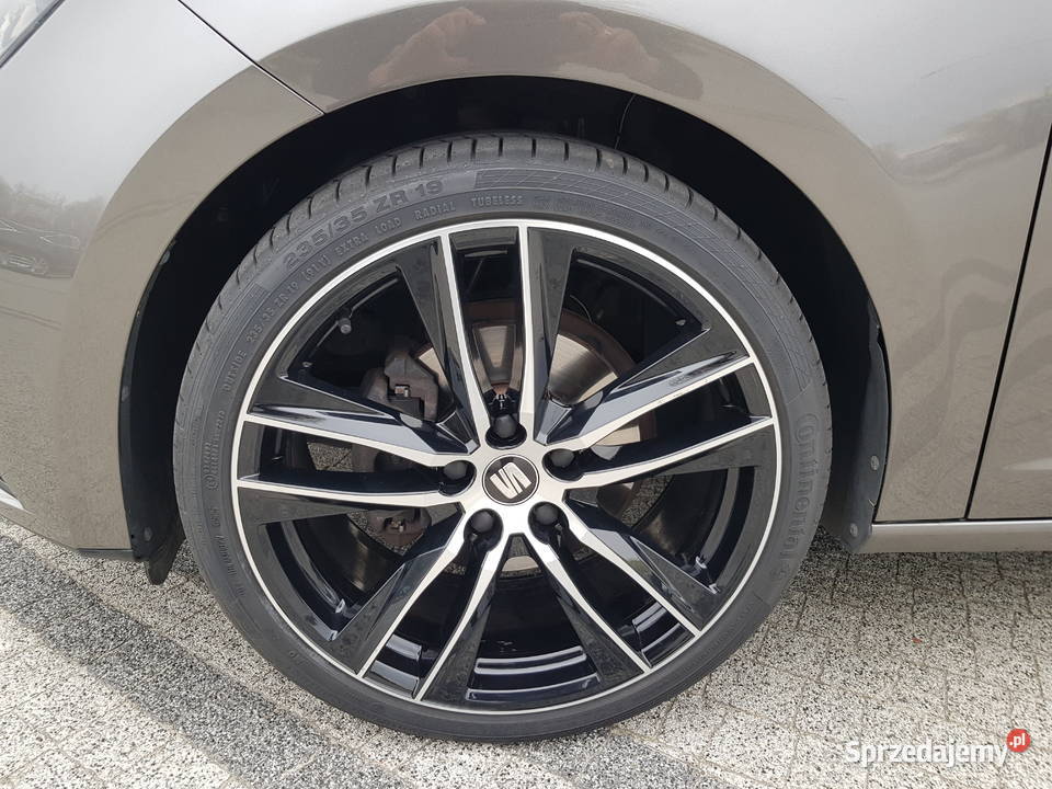SEAT LEON 2015 niski przebieg zadbany mazowieckie