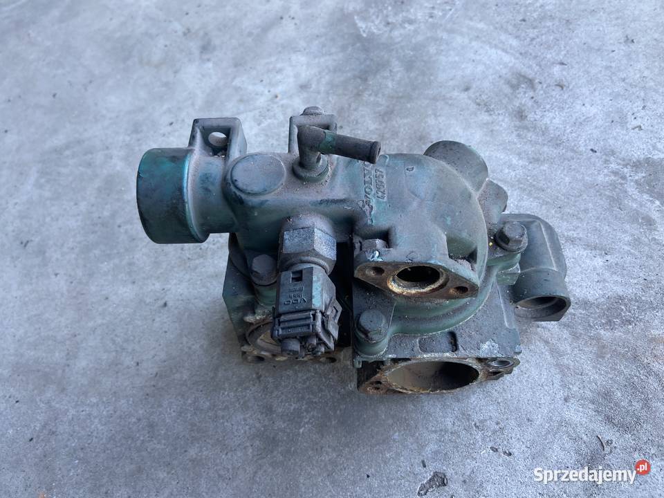 Obudowa Termostatu Termostat Volvo FL 420757 Silniki i osprzęt Maszewo
