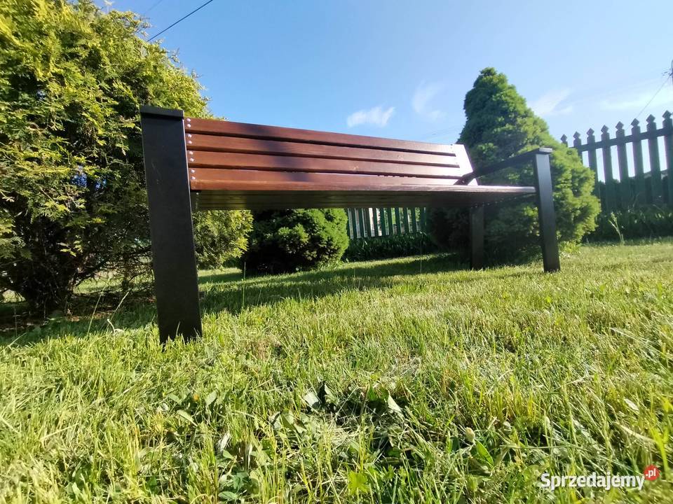 Ławka ogrodowa nowoczesna