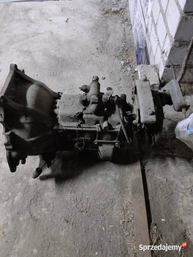 Skrzynia biegów Hyundai hd72 hd 72 kujawsko-pomorskie Wąbrzeźno sprzedam