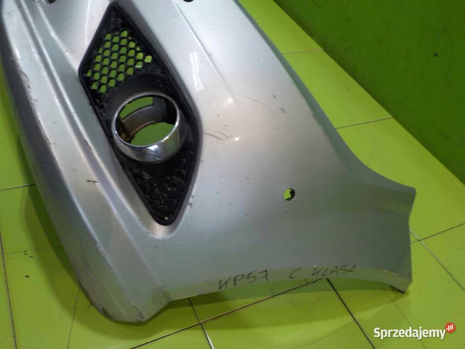 MERCEDES C W204 07r zderzak przod Suków