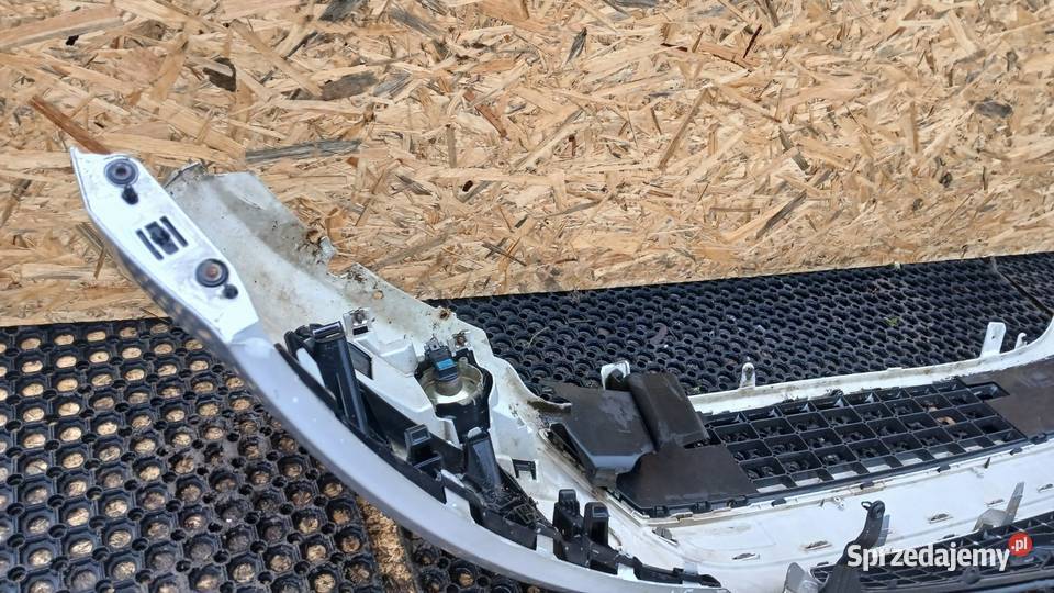 FORD MONDEO Mk4 ZDERZAK PRZÓD 66 HALOGEN wielkopolskie sprzedam