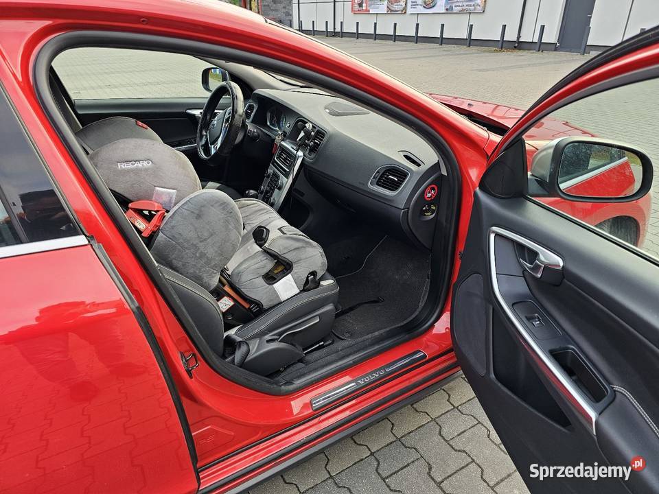 Volvo V60 30 T6 AWD RDESIGN z LPG Warszawa sprzedam