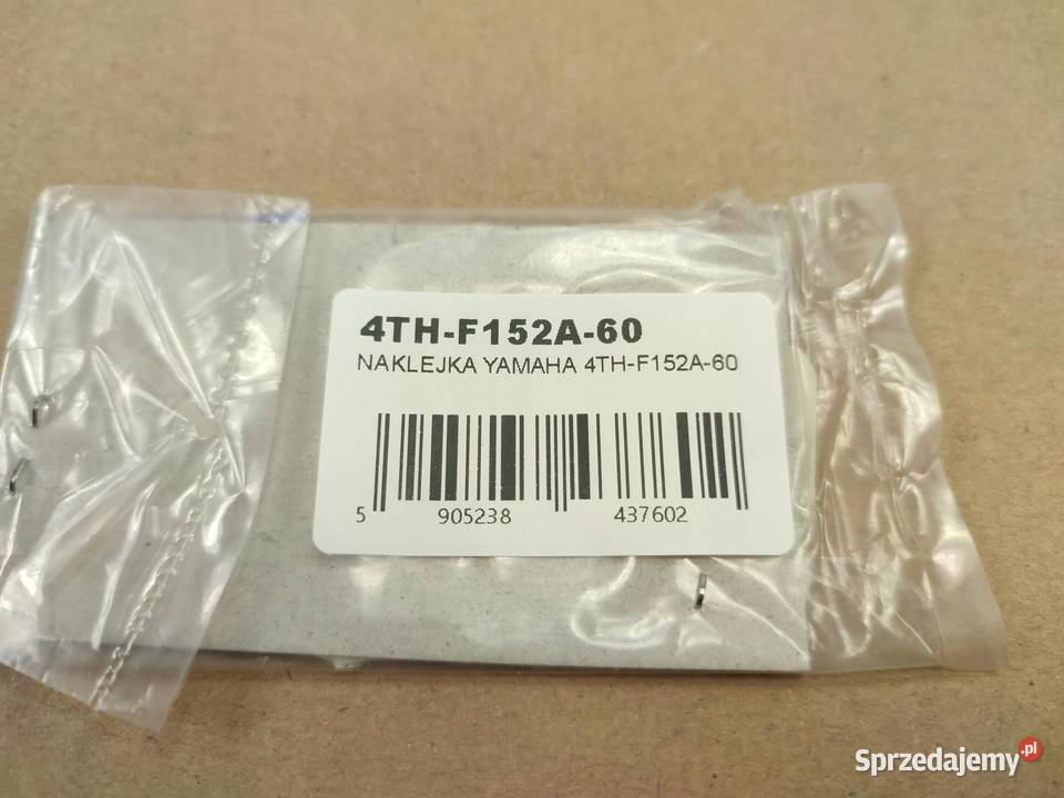 NAKLEJKA EMBLEMAT NA CZACHĘ YAMAHA YW100E