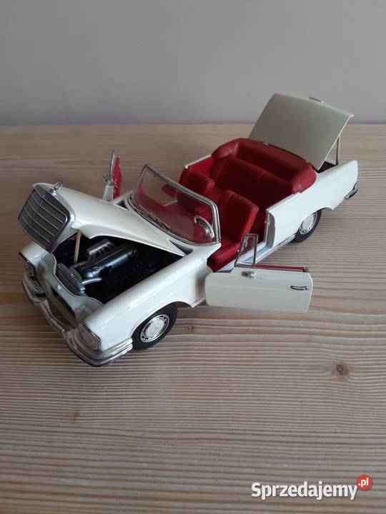 Model samochodu 118 MercedesBenz 280 SE 1966 Antyki, Sztuka, Kolekcje Głuchołazy sprzedam