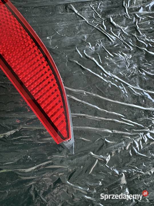 Volvo XC60 II odblask zderzaka prawy Odblaski