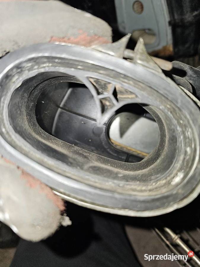 Suzuki GSX 550 króćce airboxa GSX550 dolotowe Jelenia Góra sprzedam