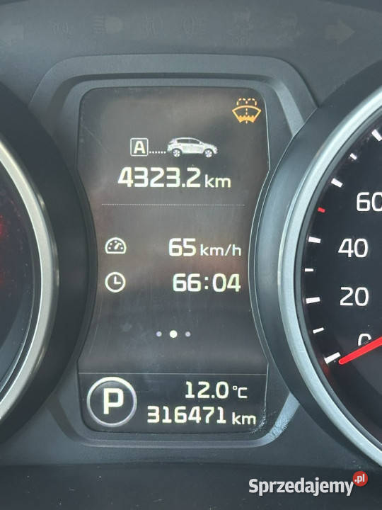 Kia Sportage panoramiczny dach 4x4 automat III nieuszkodzony Lipówki