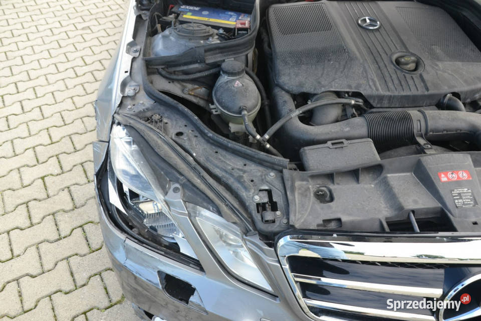 Mercedes E 220 pakiet AMG 22 cdi 170 automat Sedan / Limuzyna