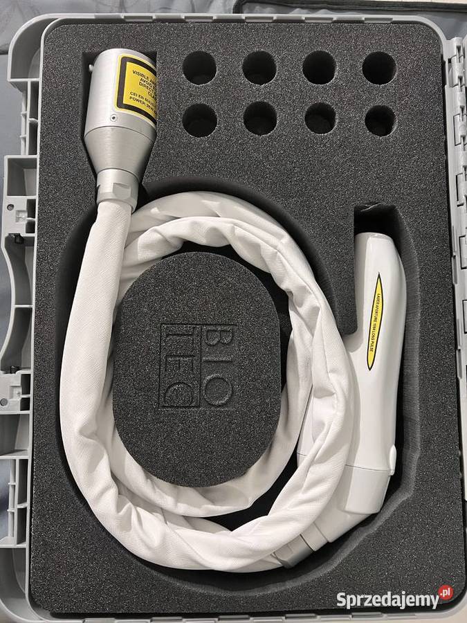 Urządzenie medyczne XLASE Plus z trzema