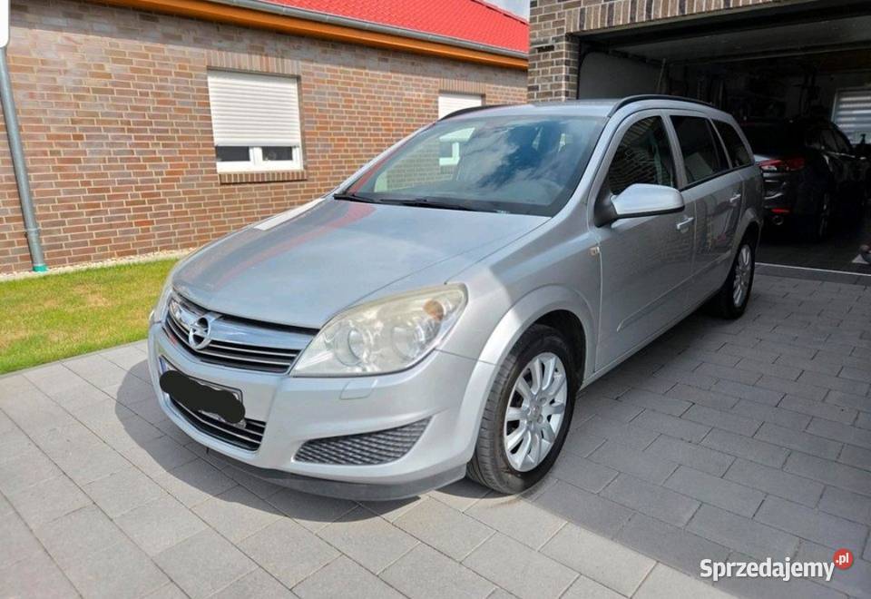 Sprzedam Astre H kombi 2009r 18 140 Kombi