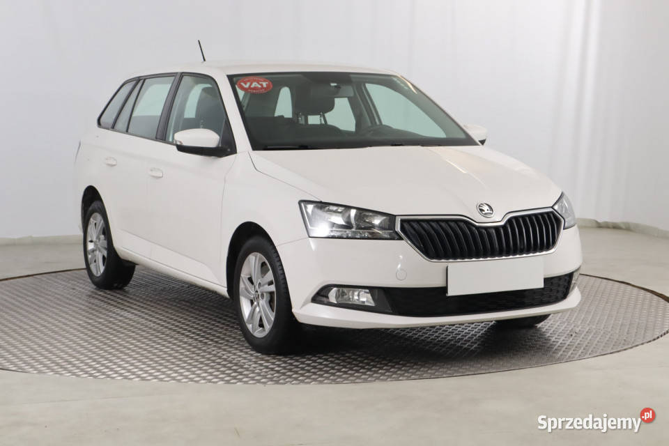 Skoda Fabia 10 TSI gniazdo USB Zabrze