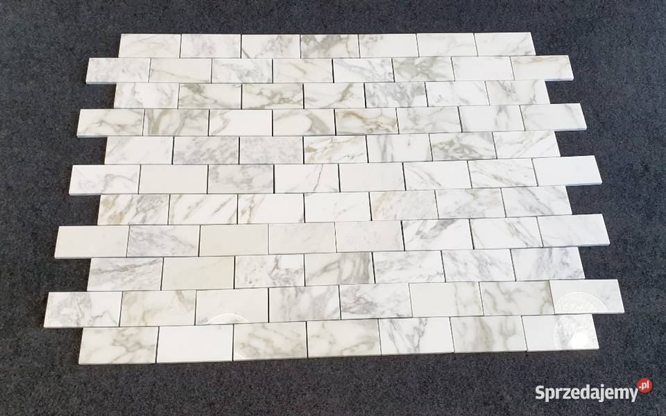 Mozaika Bianco Calacatta Gold Bricks polerowana sprzedam