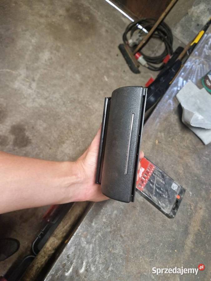 Popielniczka zapalniczka Audi a3 lift Blochy