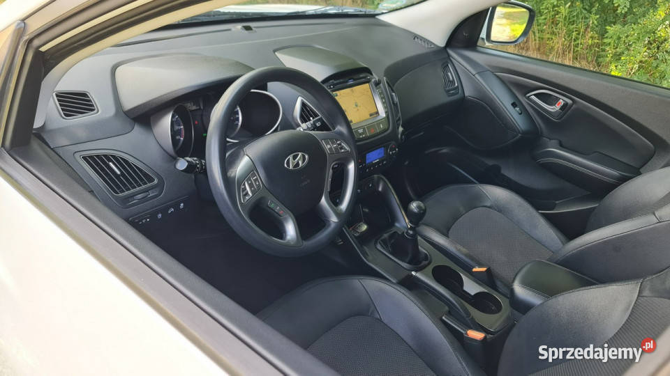 Hyundai ix35 16 GDI 135 NAVI Climatronic Kamera ESP Chmielnik