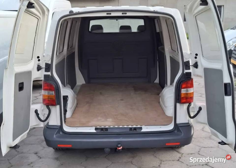 Volkswagen Transporter T5 19TDI LONG 3osobowy Volkswagen