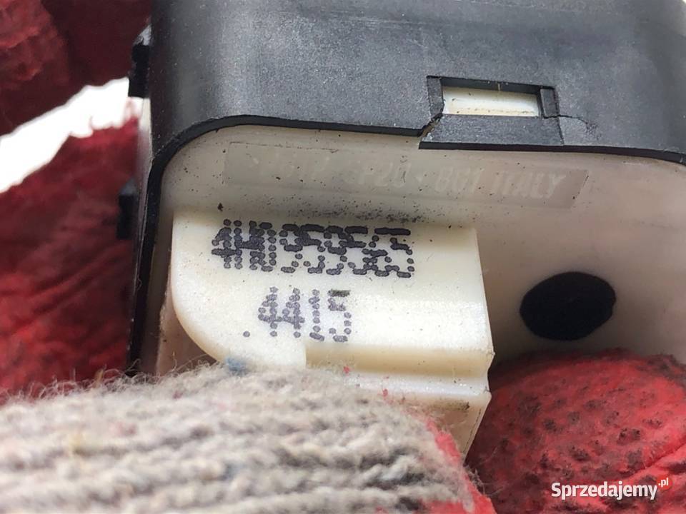PRZEŁĄCZNIK REGULACJI LUSTEREK AUDI A6 C7