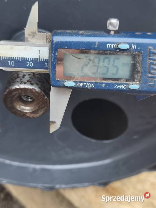 Walec prasy claa rolland 355 Do pras i owijarek Do pras i owijarek Opoczno