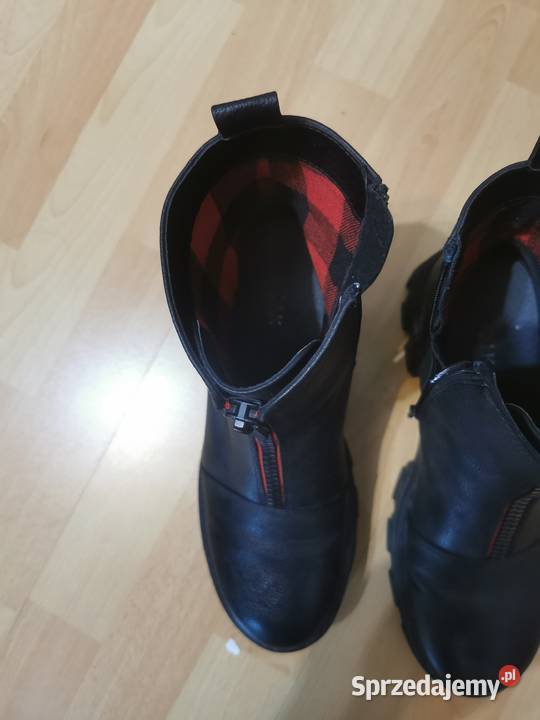 Mam na sprzedaż buty damskie botki Kozaki mazowieckie Wołomin sprzedam