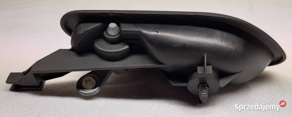 KLAMKA WEWNĘTRZNA LEWA BMW E38 E39 8226049