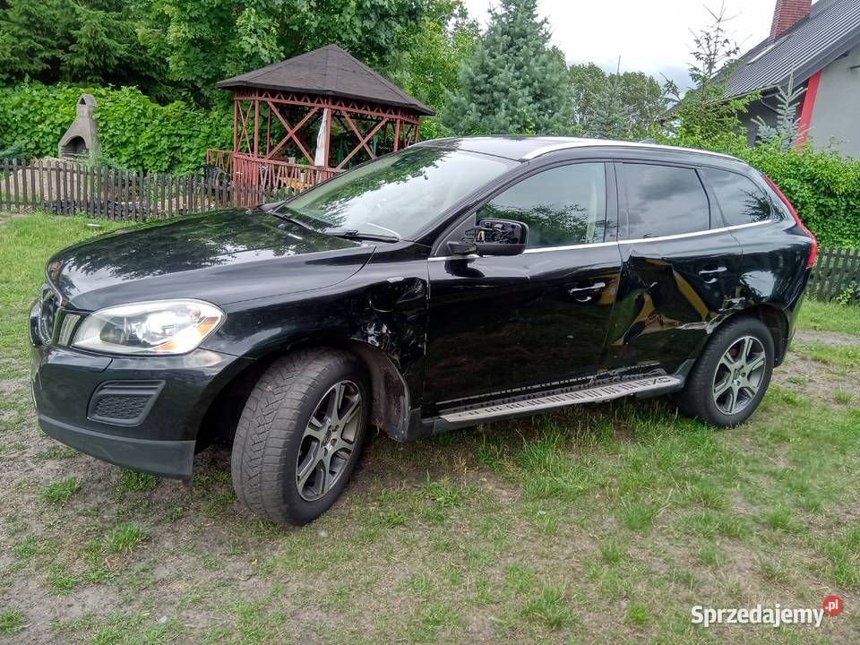Volvo XC60 SE LUX AWD 2012r 24 D5 215 45246 osobowe łódzkie Starostwo Szadek
