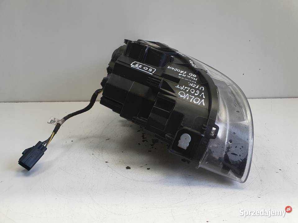 Volvo V60 S60 II LIFT PRZEDNIA lewy przód XENON Chełm sprzedam
