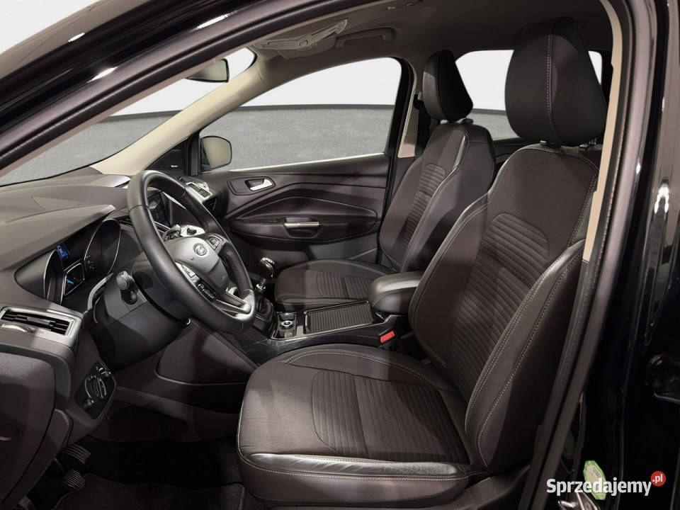 Ford Kuga VAT 23 Titanium 15EB 150 M6 2019 r Myślenice