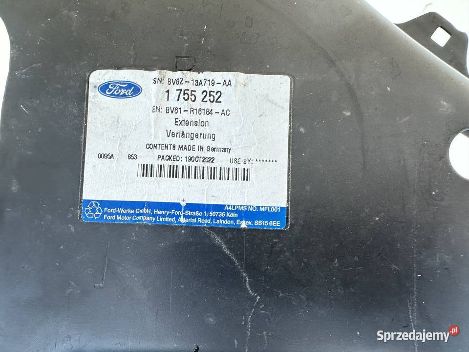 ORD KUGA MK2 12 FOCUS MK3 10 FARTUCH PRAWY Części samochodowe wielkopolskie Międzychód sprzedam