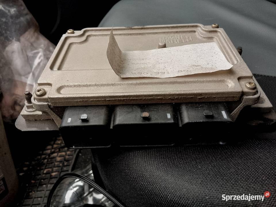 Sterownik silnika citroen C 4 SW 9659099180 Myszków