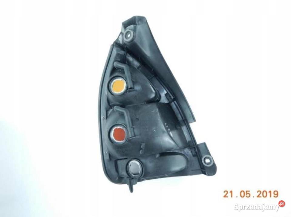 LAMPA PRAWA TYLNA TYŁ HYUNDAI ELANTRA 9500 sprzedam