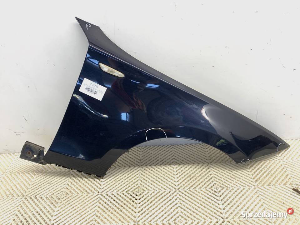 BŁOTNIK PRAWY PRZÓD BMW E87 Hatchback 0313 osobowe