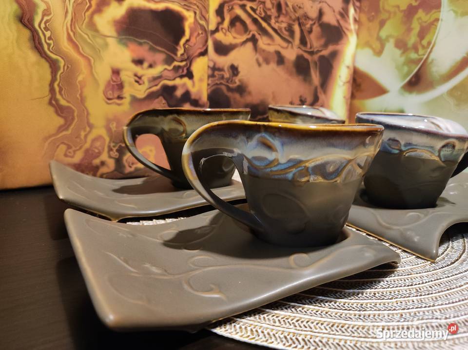 Unikatowy komplet kawowy falowany filiżanki ze Poznań