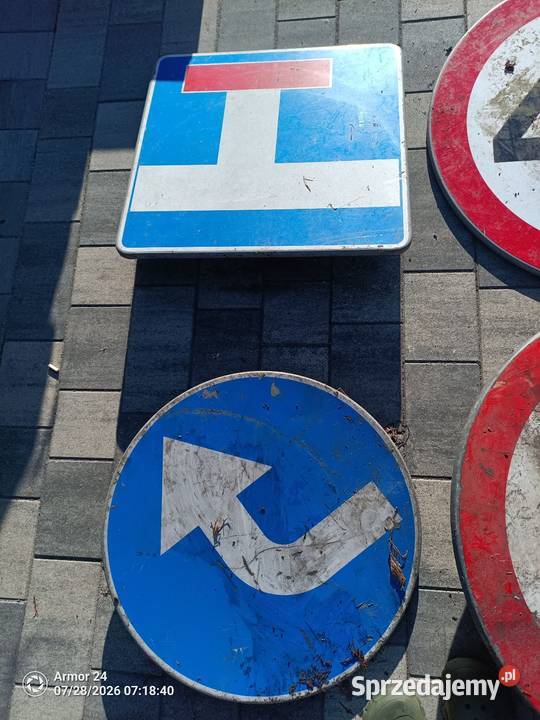 Znaki drogowe tanio wysylka Krze Duże