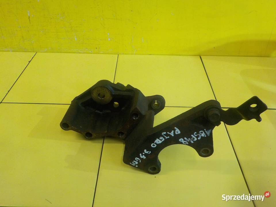 MITSUBISHI PAJERO 35 GDI 02r 203 6G74 lapa Suków