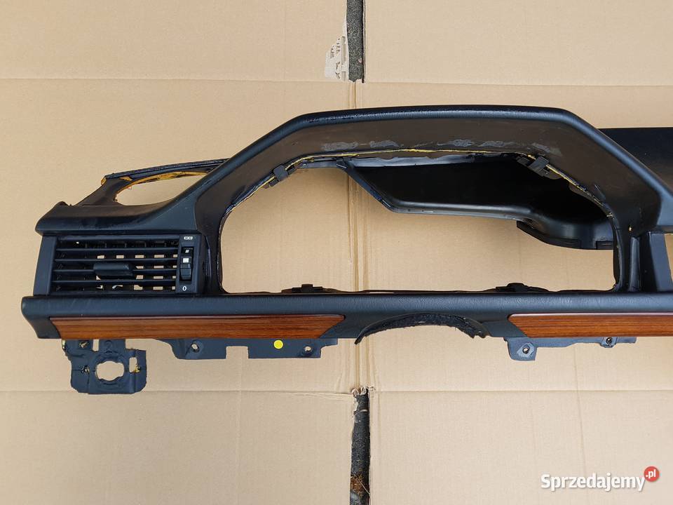 deska konsola Mercedes 124