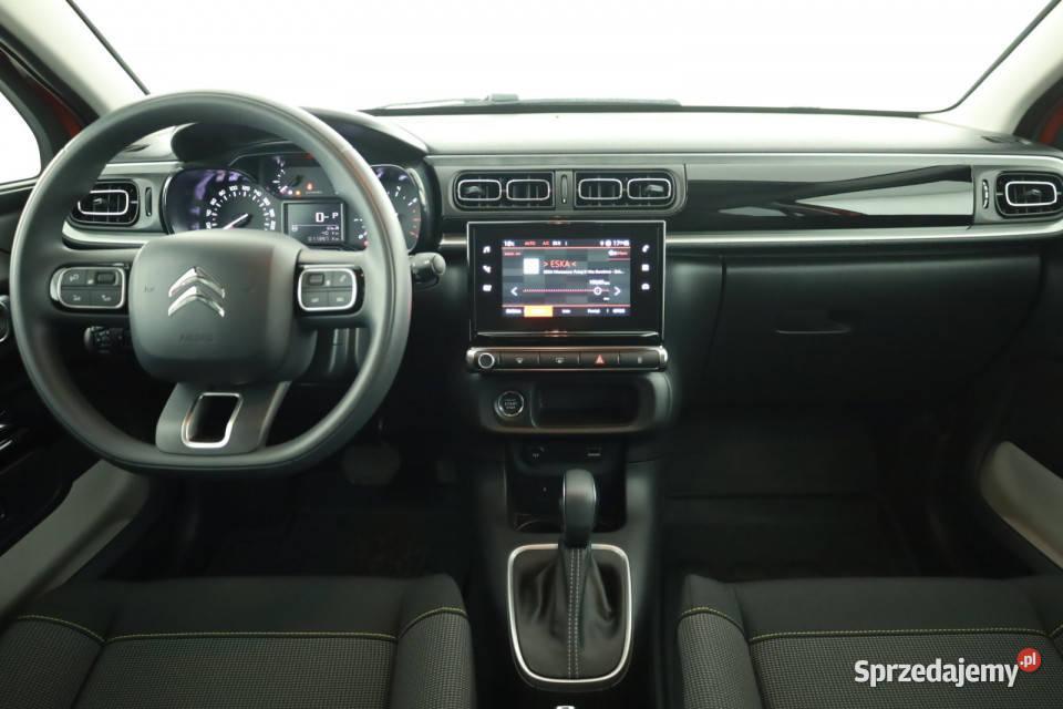 Citroen C3 12 PureTech wielofunkcyjna kierownica