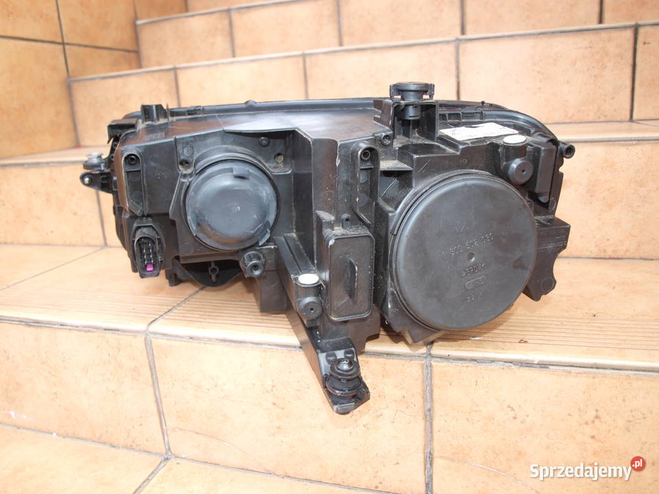 VW Tiguan lampa prawa przód zwykła 2016 2020r wielkopolskie Kalisz sprzedam