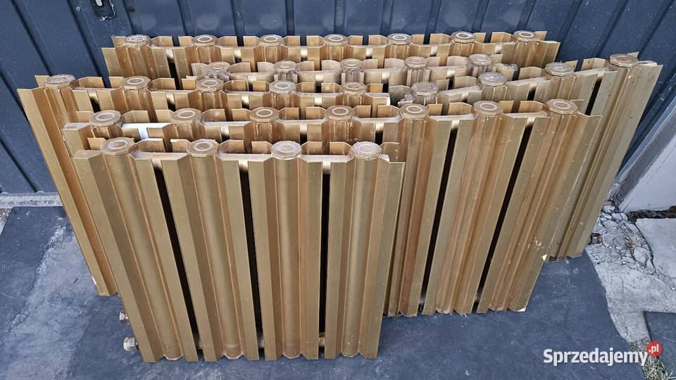 Grzejnik aluminiowy złoty