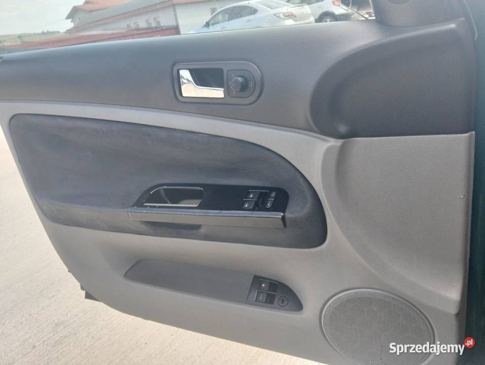 Passat B5 19 101 gniazdo USB sprzedam