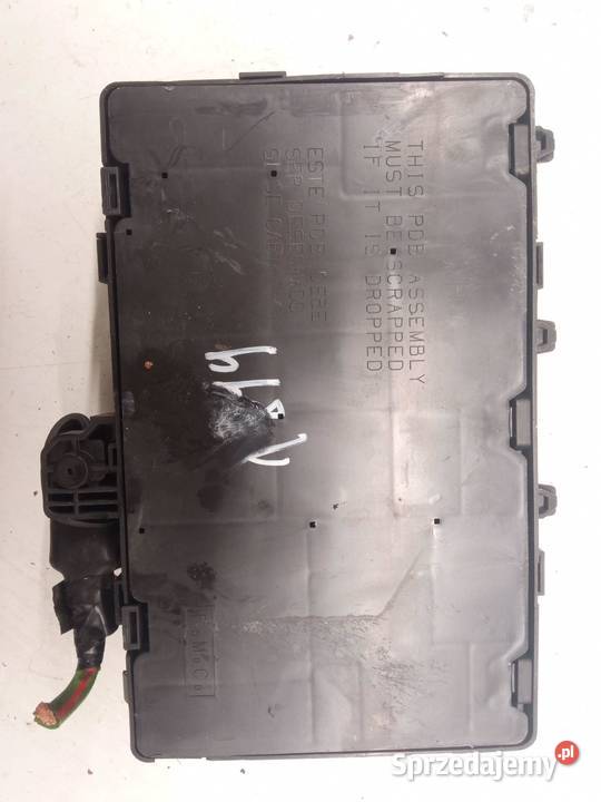 SKRZYNKA BEZPIECZNIKÓW F2GT14A067KD Ford Galaxy