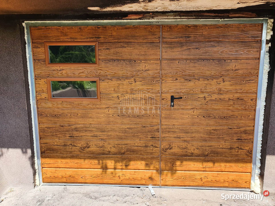 Bramy garażowe ze świetlikiem na wymiar mazowieckie Przasnysz
