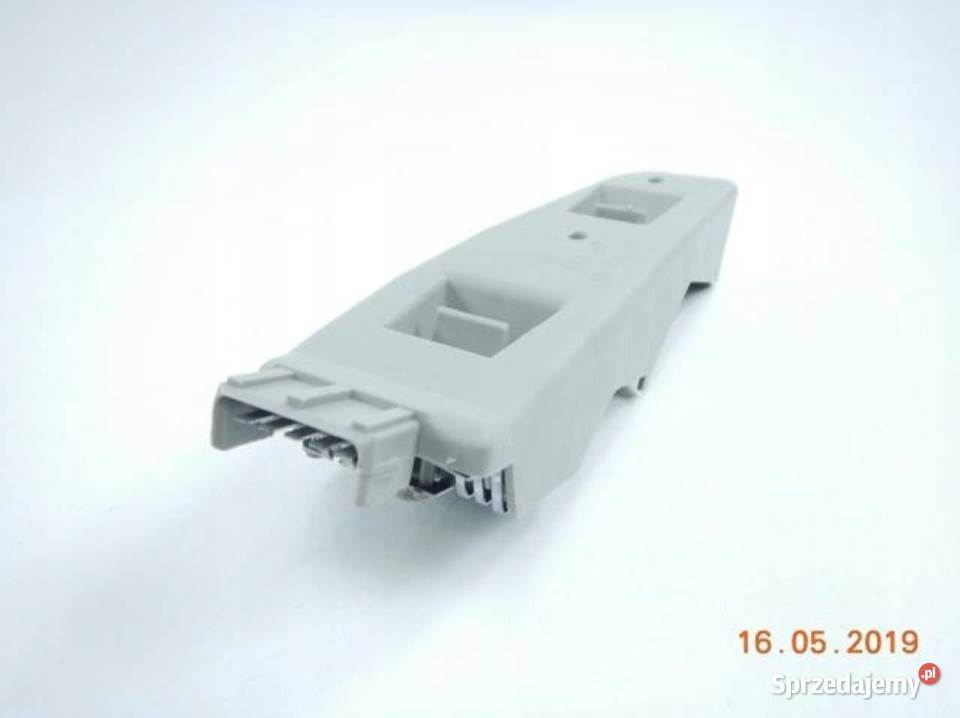 WKŁAD LAMPY LEWY TYŁ FORD FIESTA 8996 6162879